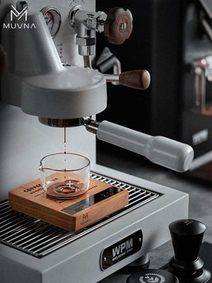 MUVNA solid wood coffee scale with LED display and Type-C charging in natural wood finish