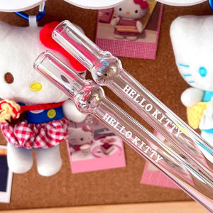Hello Kitty glass straw with 3D character design for iced coffee cups