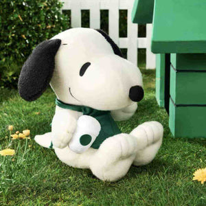 Starbucks x Peanuts Snoopy limited edition coffee mug collection