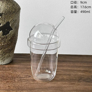 Clear glass straw in iced coffee glass cup with dome lid and 550ml capacity