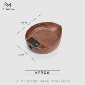 MUVNA electronic coffee bean weighing tray crafted from natural walnut wood with LED display and USB-C charging