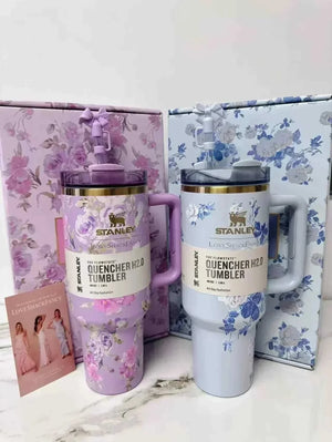Stanley Tumbler 40oz Quencher H2.0 with floral print and ergonomic handle