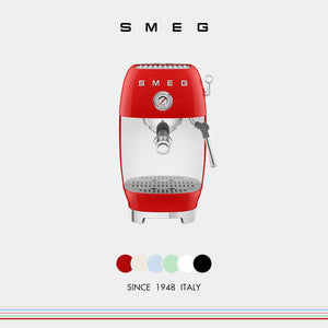 SMEG ECF03 espresso machine with 1950s retro design, 19-bar pump, integrated pressure gauge, and stainless steel steam wand in a kitchen setting