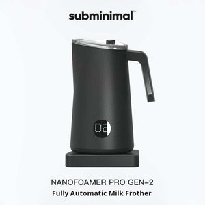 Subminimal electric coffee milk blender and frother for home use with automatic milk frothing and mixing functions