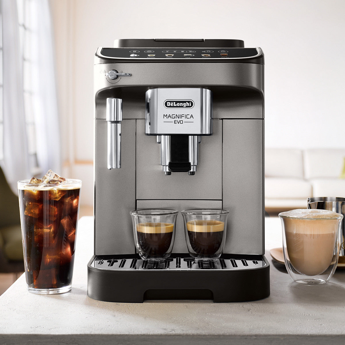 Delonghi Magnifica S fully automatic Italian coffee machine with built-in grinder and sleek design