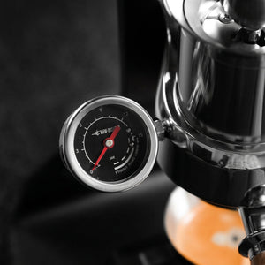 Pressure gauge on the MHW-3BOMBER S7 espresso maker