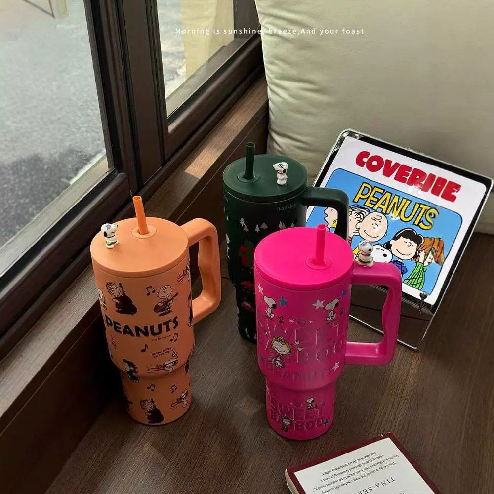 Snoopy Peanuts High-Capacity Insulated Tumbler with Handle