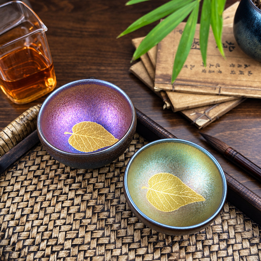 Gold leaf master cup for gongfu tea in the Jianzhan style