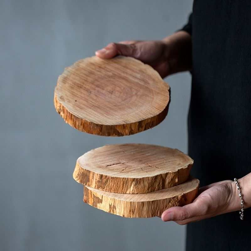 Wooden Coasters | قواعد خشب طبيعي فاخر لعزل الحرارة بأناقة عالية 🪵✨