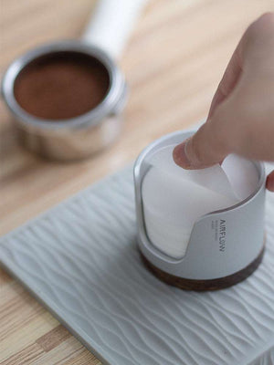 AIRFLOW espresso filter paper holder with anodized aluminum and walnut wood base