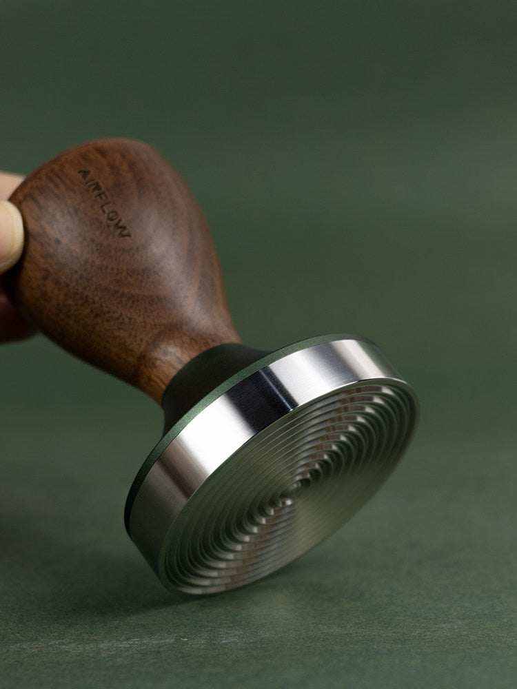 AIRFLOW 58.5mm espresso tamper with walnut wood handle