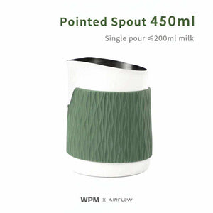Handleless milk frothing pitcher 450ml with silicone sleeve for latte art