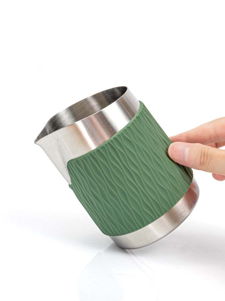 450ml handleless milk frothing pitcher with silicone sleeve