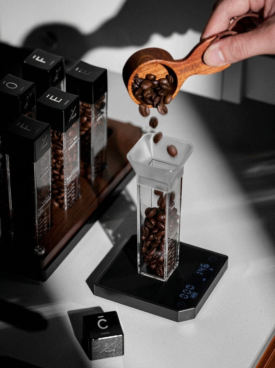 MUVNA rechargeable smart scale for espresso and pour-over brewing